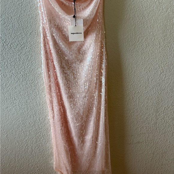 Elegant Sequin Evening Dress - Picture 4 of 8